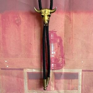 Vintage Hickok USA Longhorn Bull Skull Bolo Tie Gold Tone Western Cowboy